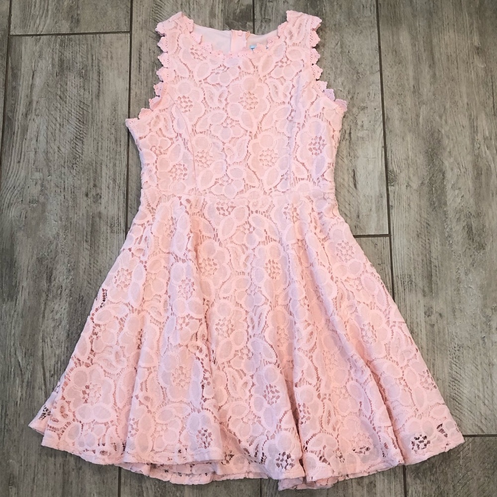 Lace dress